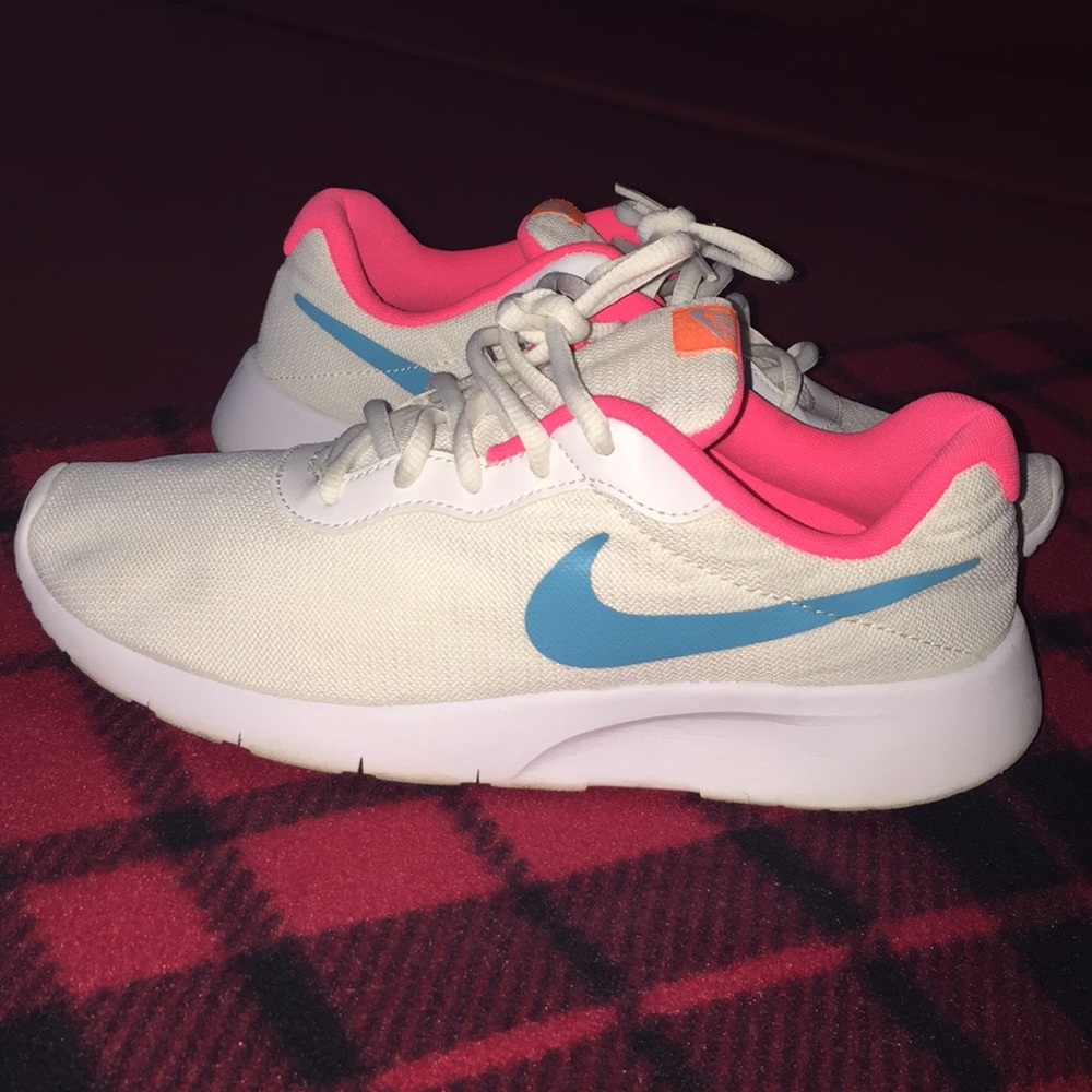 Just Today : Nike 👟